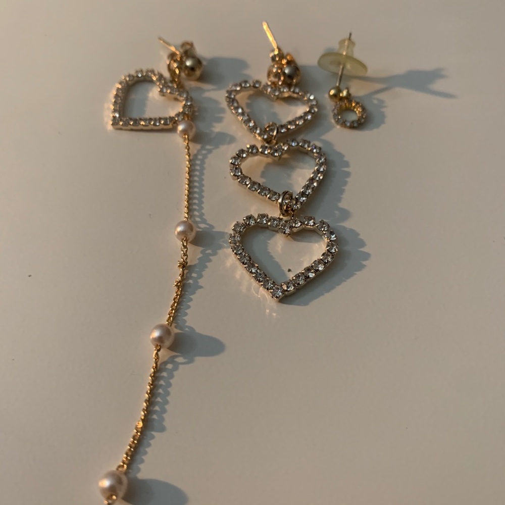 earrings - Picture 1 of 3